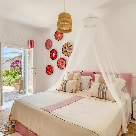 Apartmanhotel Bellonia Náusza