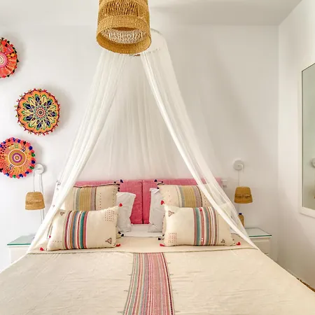 Bellonia 3* Naousa (Paros)