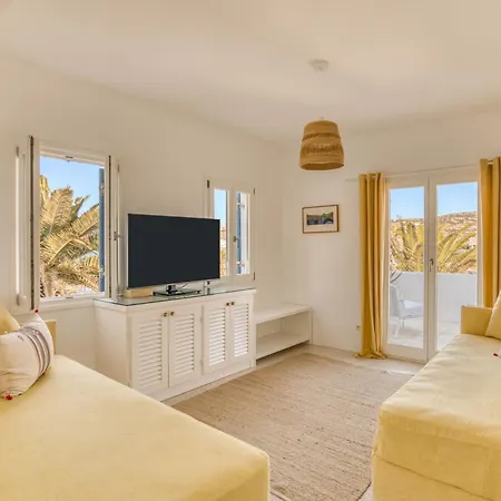 Bellonia 3* Naousa (Paros)