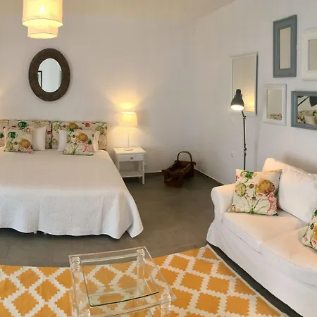 Bellonia Aparthotel Naoussa